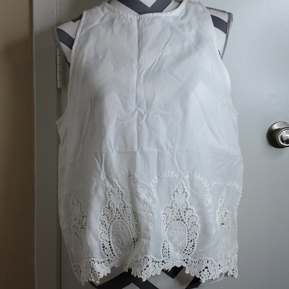 Ivory Sleeveless Hem Detail Blouse
